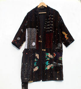 Kimono de algodón con patchwork Kantha, hecho a mano en India, ecológico, grueso, para mujer, con cierre de cinturón cosido a mano. - Product Image 4