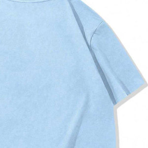 เสื้อยืดผู้ชายสีน้ำเงิน ผ้าฝ้าย 100% น้ำหนัก 220 กรัม ทรงหลวม แขนสั้น คอกลม สีพื้น สามารถออกแบบโลโก้ด้านหน้าได้ตามต้องการ สไตล์ลำลอง ทรงบ็อกซี่ เป็นมิตรต่อสิ่งแวดล้อม - Product Image 4
