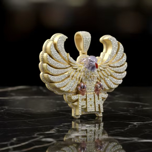 Colgante Personalizado con Logotipo de Águila Fénix FBH, Hecho a Mano en Oro Amarillo de 925 con Diamantes Micro Pavé - Product Image 1