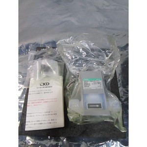 Válvula CDK AMD23-10BUS-8-1FT, Resina, 109919 - Equipo y Piezas de Semiconductores de Confianza de Tradicción Global - Product Image 1