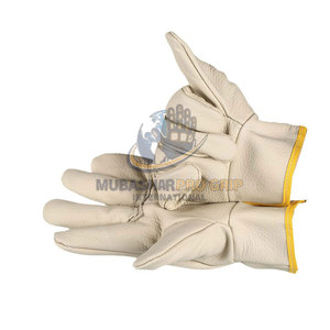 Gants de conduite modernes et confortables offrant un soutien fiable et une utilisation pratique - Product Image 3