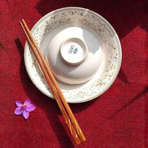 Baguettes en bois naturel écologiques réutilisables pour la maison, les restaurants et le bureau – Universellement utilisables à l'étranger - Product Image 4