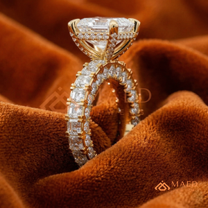 แหวนแต่งงานเพชรทรงมรกตทองคำ 14K สุดหรู พร้อมวงแหวนแบบ Eternity เต็มวง และดีไซน์ Halo ซ่อนสำหรับผู้หญิง - Product Image 2