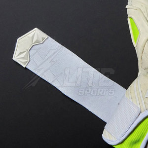 Gants de gardien de but en latex avec protection des doigts, antidérapants et respirants, pour l'entraînement et les matchs de football, améliorant les compétences de gardien de but - Product Image 4