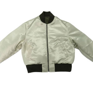 Chaqueta Bomber Personalizada con Logotipo Frontal para Hombre, Cuello Alto, Ligera, Cortavientos, con Ribetes en Contraste, Estilo Casual Varsity - Product Image 1