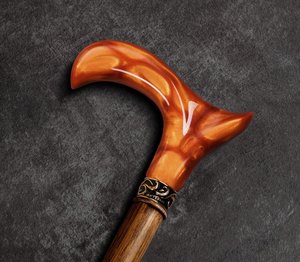 Bastón de Cuerno Artesanal Orion, Diseño Personalizado, Hecho a Mano, Ecológico, para Uso en Exteriores, Regalo para Coleccionistas - Product Image 3