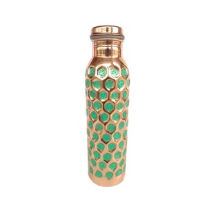 Botella de Cobre Puro con Diseño Moderno y Elegante para una Hidratación Saludable y un Uso Diario Sofisticado a Precio de Mayoreo - Product Image 5