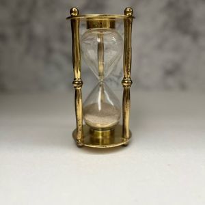 Reloj de Arena Clásico de Metal, Accesorio Decorativo para Escritorio, Hecho a Mano, Estilo Vintage, Pieza Decorativa para Hogar u Oficina - Product Image 2