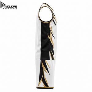 Conjunto de Uniforme de Baloncesto Sublimado Personalizado de Alta Calidad, Uniforme Deportivo Técnico Blanco con Pantalones Cortos con Panel de Llama Negra y Dorada - Product Image 3