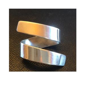 Forme unique Vaisselle de style contemporain Tissu ou anneau de serviette en papier Décoration de salle à manger Hôtel Restaurant Occasion et événement de Noël - Product Image 2