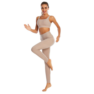 Ensemble de vêtements de sport pour femmes en 2 pièces, haut court sans manches et short, col en V, extensible en spandex/coton, tenue de sport décontractée confortable - Product Image 1
