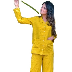 Kantha ชุดนอนสองชิ้นสำหรับผู้หญิง, ชุดเสื้อทำงาน2ชิ้นเสื้อแขนสามส่วนชุดมีกระดุม - Product Image 1