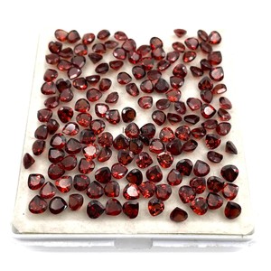 Natural <b>Garnet</b> 3mm Heart Cut Faceted Gemstones Calibrated <b>Garnet</b> Loose Stone For Jewelry Making Wholesale Price Bulk From India - Product Image 5