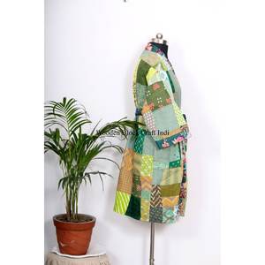 ชุดกิโมโนผ้าไหมวินเทจสไตล์โบฮีเมียน ชุดคลุมสำหรับงานเทศกาล งานฝีมือเย็บปะติดปะต่อจากผ้าส่าหรี ชุดคลุมกิโมโนผ้าไหมรีไซเคิล ชุดคลุมอาบน้ำแบบยูนิเซ็กซ์ - Product Image 5