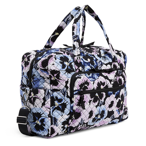 Sac de sport à sublimation de dernière conception, de haute qualité, entièrement personnalisé, pour vêtements de sport décontractés, à prix abordable - Product Image 4