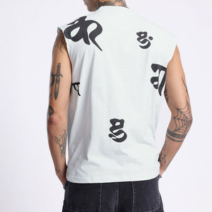 เสื้อยืดแขนกุดคอกลมสำหรับผู้ชาย พิมพ์ลายตัวอักษร ทรงปกติ สไตล์สตรีท ผ้าฝ้าย เสื้อกล้ามแขนกุด - Product Image 2
