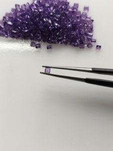 Ametyste africaine naturelle, taille carrée étagée de 1,75 mm, violet, meilleure qualité, pierres précieuses en vrac pour la fabrication de bijoux - Product Image 2