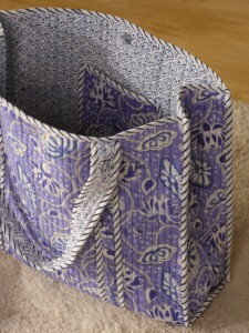 OEM Assorted Lavender Floral Quilted Cotton Tote <b>Bag</b> - Eco-Friendly Boho <b>Reusable</b> Shopper <b>Bag</b> - Product Image 4