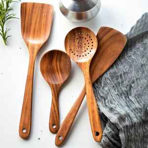 Ensemble d'ustensiles de cuisine rustiques en bois faits à la main avec support – Cuillères et spatules écologiques - Product Image 2