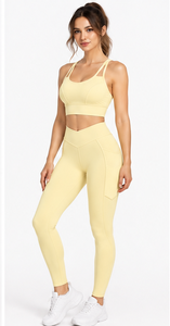 Soutien-gorge de sport pour femme sans couture côtelé, haut de sport pour yoga, fitness, gym, entraînement, soutien-gorge de course à fort impact rembourré, séchage rapide, extensible, offrant un bon maintien pour femme - Product Image 4