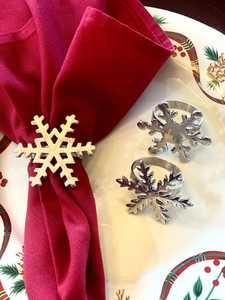 Ensemble de 3 anneaux de serviette en métal argenté vintage en forme de flocons de neige, différentes formes de flocons de neige, décoration de table de Noël - Product Image 6