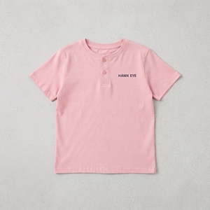 เสื้อยืดเด็กคุณภาพสูง แขนสั้น คอเฮนลีย์ ผ้าฝ้ายเจอร์ซีย์ 100% ติดกระดุม สวมใส่สบาย รับสกรีนโลโก้ เสื้อผ้าฤดูร้อน - Product Image 4