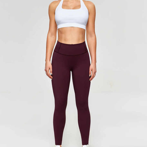 Conjuntos de Yoga sin Costuras para Mujer, Ropa Deportiva para Gimnasio, Leggings con Efecto Push-Up, Ropa Deportiva para Ejercicio al Aire Libre, Conjuntos para Correr - Product Image 1