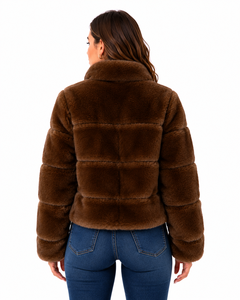Veste en fausse fourrure pour femme, manteau Teddy marron, vêtement d'extérieur en peluche pour l'hiver, doux et chaud, longueur courte, coupe régulière, fermeture éclair - Product Image 4
