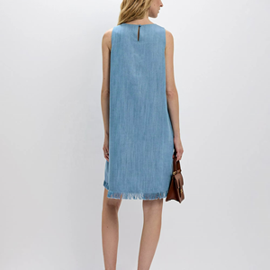 Robe trapèze élégante en tricot uni sans manches pour femme avec ourlet à pampilles – Idéale pour l'été, les sorties quotidiennes et la plage - Product Image 2