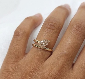 Anillo de Compromiso de Oro de 18K con Diamante Cultivado en Laboratorio de 1.25 CT, Corte Marquesa, Banda Doble de Este a Oeste, Anillo de Boda para Mujer, Joyería Elegante, Regalo - Product Image 5