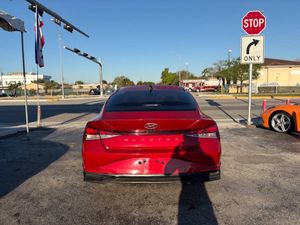 Hyundai Elantra SEL FWD 2022 - Product Image 5