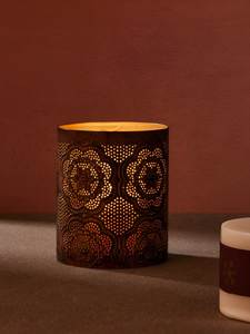 Lanterne en métal noir conique avec motif géométrique découpé pour la décoration de la maison et les cadeaux de Noël - Product Image 5