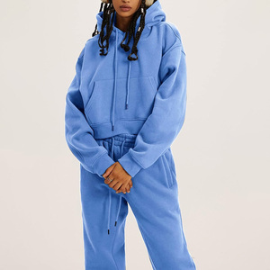 Ensemble de survêtement athlétique pour femme personnalisable – Veste et pantalon anti-humidité pour l'entraînement et le fitness - Product Image 5