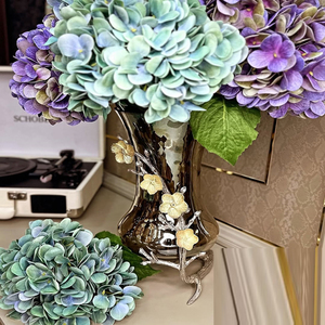 Vase à fleurs rond en aluminium, branches de fleurs dorées brillantes, polies à la main, vase à fleurs moderne de luxe - Product Image 1