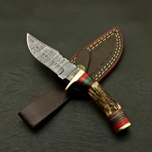 Couteau de chasse artisanal en acier de Damas, lame fixe en acier à motif forgé sur mesure, manche intégral, pour le camping, la survie en extérieur et le bushcraft - Product Image 5