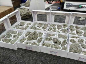 Wholesale Natural Raw Pyrite <b>Crystal</b> <b>Cluster</b> Rough Mineral Specimen Love Fairy 800g-1.1kg Flat Box Bulk Supplier - Product Image 6