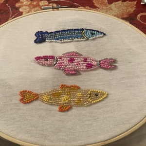 งานปักลูกปัดทำด้วยมือระดับพรีเมียมสำหรับเสื้อที่มีดีไซน์สีสันสดใสออกแบบได้ตามต้องการมีสไตล์แฟชั่นสำหรับงานเลี้ยง - Product Image 1