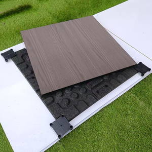 Dalles de sol modulaires aspect bois, revêtement de sol en caoutchouc woodlam, revêtement de sol sportif en caoutchouc à grain de bois rebondissant - Product Image 6