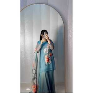 Fancy Regional Clothing Suit Set Impresión digital y Real Khatali Hand Work - Product Image 3