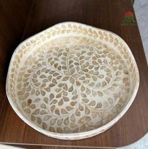 ถาดทรงไม่สมมาตรทำมือพร้อมลายใบไม้แกะสลักสไตล์โบฮีเมียน ภาชนะบนโต๊ะอาหารสำหรับตกแต่งและเสิร์ฟ - Product Image 6