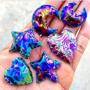 เครื่องประดับอัญมณีแกะสลักจากแก้วคริสตัลรูปพระจันทร์เสี้ยว ดวงดาว และหัวใจเคลือบออร่าออบซิเดียน ยอดนิยม ดีไซน์ทันสมัย สไตล์ศาสนา - Product Image 1