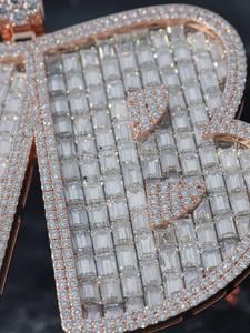 จี้เพชรทรงเอเมอรัลด์แบบฮิปฮอป VVS มอยส์ซาไนต์  ผ่านการทดสอบเพชร  ตัวเรือนเงินแท้ 925  ขายดี - Product Image 2