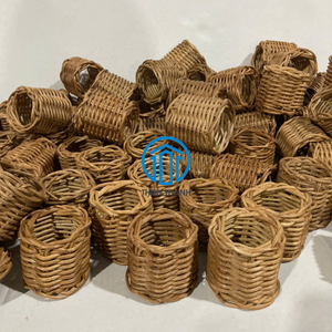 Decorative Woven <b>Rattan</b> Napkin Ring Stylish <b>Dining</b> <b>Table</b> Accessory Handmade Napkin Holder For Home <b>Table</b> Styling - Product Image 2