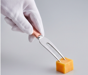 Ensemble de 3 couteaux à fromage avec manche en cuivre martelé et lame en acier inoxydable, outils à fromage pour la cuisine - Product Image 5