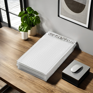 Tamaño 20*30cm Rosa Alta calidad 4 capas Poly Bubble Opp Bag Durable Impermeable Ecológico Bolsas de correo Propia fábrica Tailandia - Product Image 1