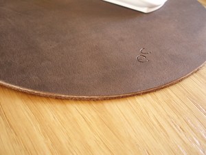 แผ่นรองเมาส์หนังแท้ทันสมัย แผ่นรองโต๊ะหนังวัวแท้สุดหรู สำหรับสำนักงานบูติก LMP-0042 - Product Image 3