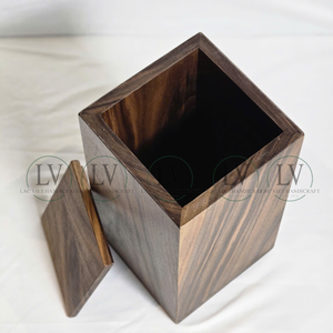 Urne funéraire en bois de frêne de qualité supérieure pour cendres d'adultes, urnes de crémation artisanales pour hommes ou femmes, fabriquées au Vietnam - Product Image 3