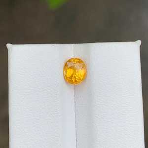 Natural Yellow Sapphire Heated <b>Cushion</b> Cut Loose Gemstone Cat's Eye for Rings Wholesale From Rajasthan - Product Image 1