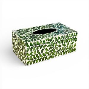 Boîte à mouchoirs rectangulaire en coquille de capiz vert - Product Image 1