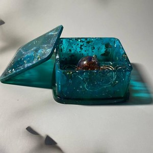 กล่องใส่เครื่องประดับเรซิ่น TIMELESS CRAFT รุ่น Blue Ocean Galaxy ทำด้วยมือ รูปทรงตามสั่ง กล่องเก็บเครื่องประดับอีพ็อกซี่เรซิ่น - Product Image 2